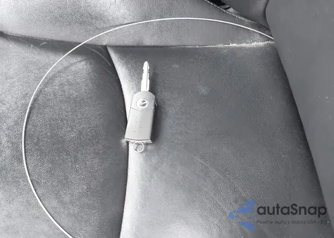 2010 Mazda Mazda3 S Grand Touring z USA, uszkodzony, nr VIN JM1BL1H67A1135292